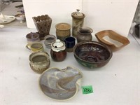 tan/brown pottery