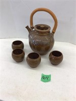 pottery tea pot & cups