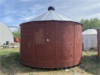 Wooden Grain Bin, Approx 1000 Bushel w/ Tin Roof