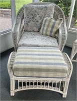 Wicker Chair With Ottoman