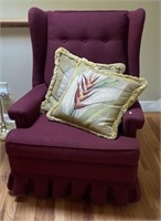Arm Chair With Pillows