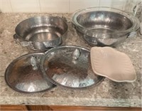 Serving Bowls and lids