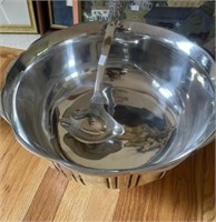 15 inch punch bowl and ladle