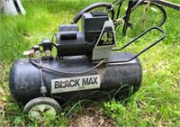 Black max air compressor