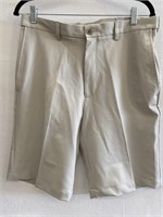 MENS COOL PRO SHORTS SIZE 32