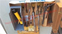 Box of misc chisel