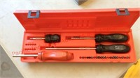 Snap on multi tip screwdriver set