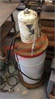 Grease pump w/Barrel