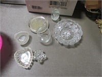 Assorted Glasswear Items