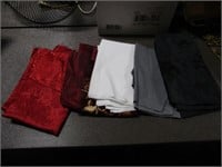 (5) Table Cloths