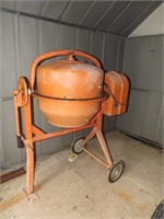 CENTRAL MACHINERY ELECTRIC CEMENT MIXER