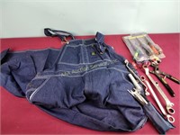 Overalls waist 54 inseam 34 new, wrenches, and