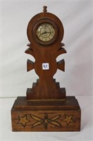 Arts & Craft Ingraham Clock "Papoose" wind up