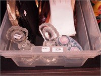 Container of vintage women's items: