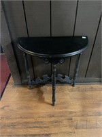 BLACK WOODEN ENTRANCE TABLE/SHELF