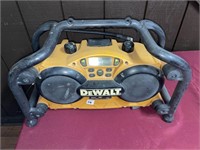 DEWALT DC011 RADIO CHARGER