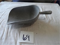 Vintage No 2 Metal Ice Scoop