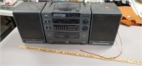 RCA Radio/ CD Player/ Tape Player - Tested, Radio