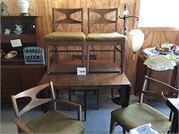 BROYHILL RETRO DROP DOWN TABLE & 5 CHAIRS, LEAF