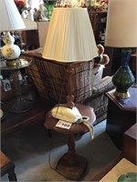 VINTAGE TABLE LAMP W PUSH BUTTON PHONE