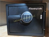 Sentry Safe  good condition with combination