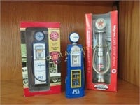 model gas pumps 2 new in boxes