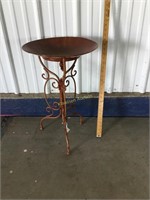 Metal birdbath