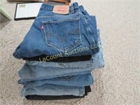 Mens 34 x 34 jeans good used condition Levis