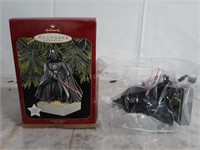 Vtg '97 Hallmark Darth Vader Keepsake Ornament
