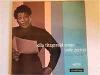 Ella Fitzgerald Sings the Cole Porter song book,