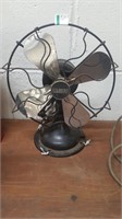 Vintage Gilbert 9" Electric Table fan Works Good