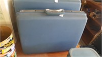 Medium Hard Sided Aspen Blue Suitcase