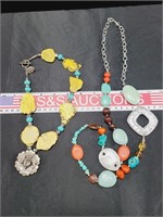 2 Chunky Necklaces