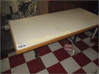 LARGE CAFE TABLE