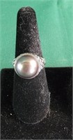Marked .925 Ring w/ Grey Pearl Sz 8.5-