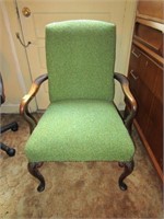 ANTIQUE GREEN TWEED CHAIR
