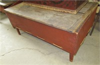 Red Childs Ropebed w/Cover for Coffee table