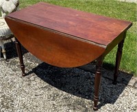 42" Wide  Double Drop Leaf Table