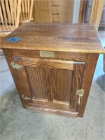 End Table/Cabinet Has the antique type