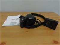 Nikon D5100 Camera With Charger - Tested