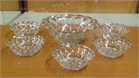 6 Glass bowls with gold trim