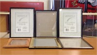 6 Picture frames