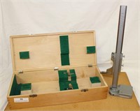 18" Vernier Height Gauge in Wood Box