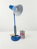 Lampe de bureau avec abat-jour en métal bleu