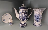 Blue & White Porcelain/Ceramics Lot