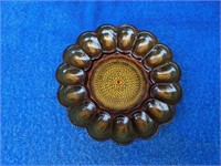 Amber Glass Egg Plate