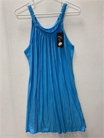 WOMEN'S TANK TOP SIZE MEDIUM