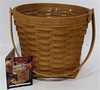 Large Longaberger Basket with Handle and plastic