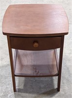 Winsome Wooden end table with drawer measuring 1