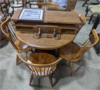 Ethan & Allen Dinning room table with 5 chairs